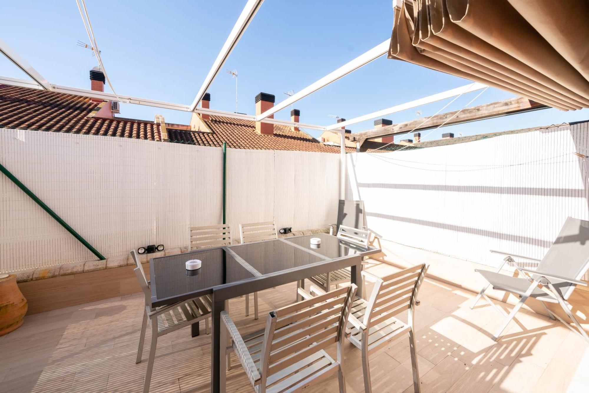 Apartamentos Go- Chalet Calera, Parking Gratuito Arroyo de la Encomienda Dış mekan fotoğraf